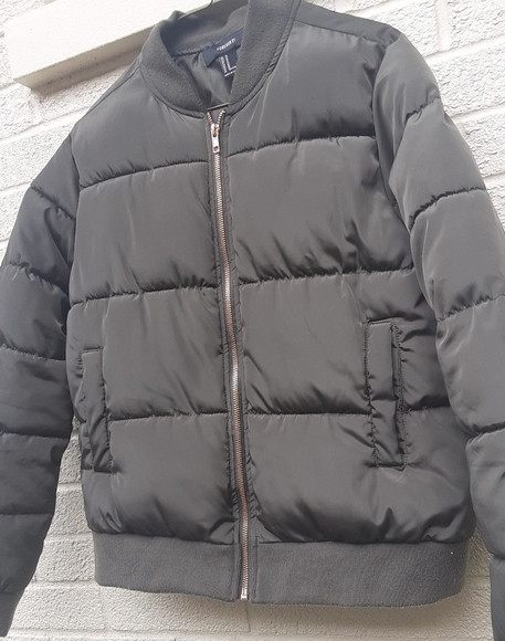 Forever 21 Womens  Bomber Jacket Medium - Picture 7 of 7